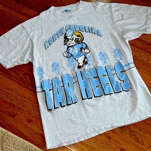 💥SOLD Vintage Tar Heels T-shirt